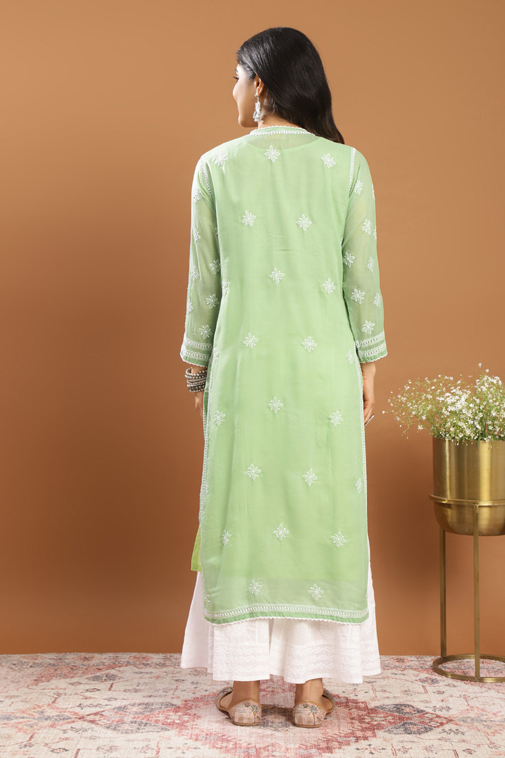 Green-Mul-Cotton-Chikankari-Designer-Kurta-With-Slip