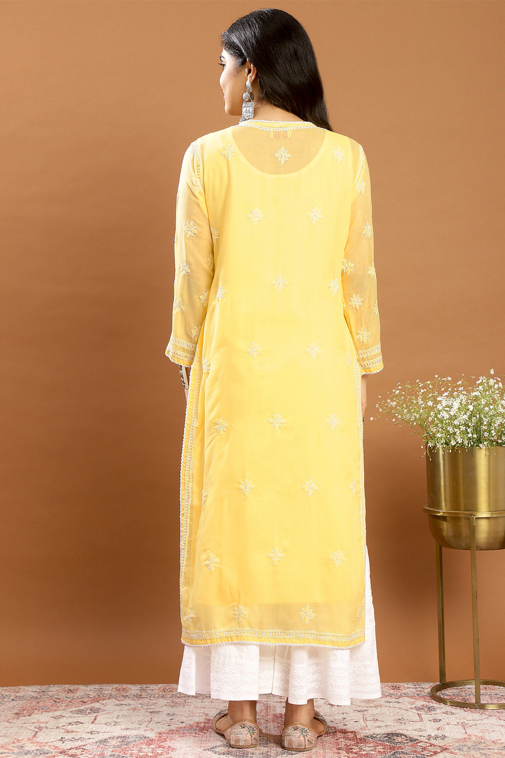 Yellow-Mul-Cotton-Chikankari-Designer-Kurta-With-Slip