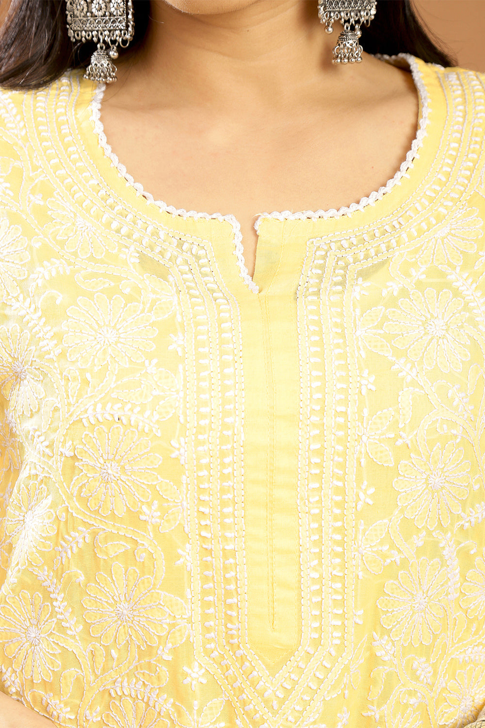 Yellow-Mul-Cotton-Chikankari-Designer-Kurta-With-Slip