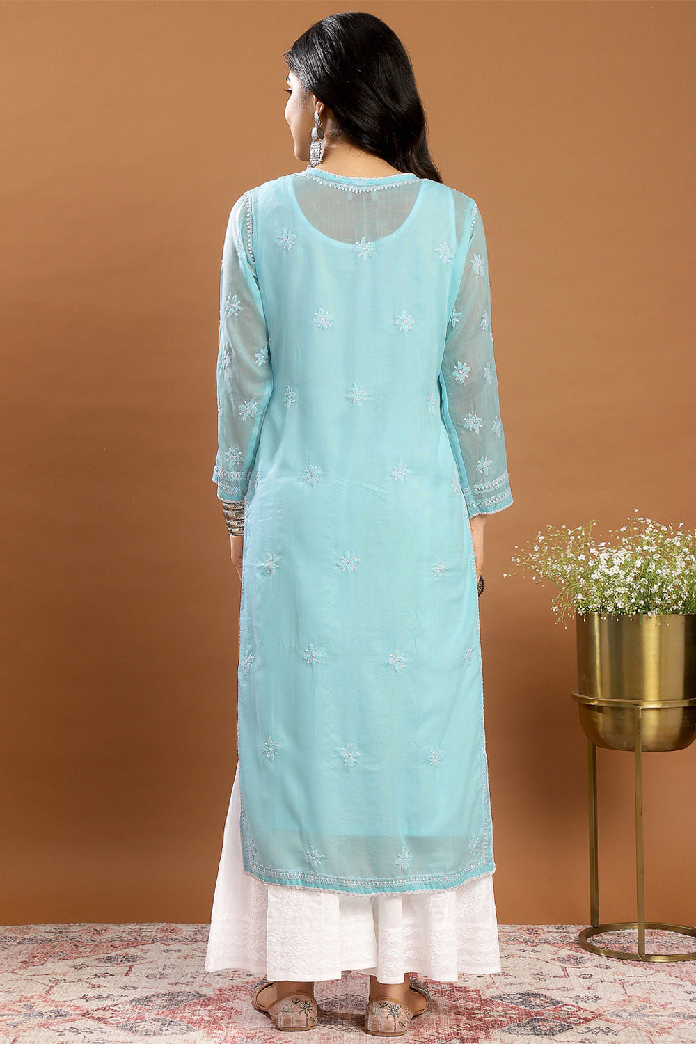 Blue-Mul-Cotton-Chikankari-Designer-Kurta-With-Slip