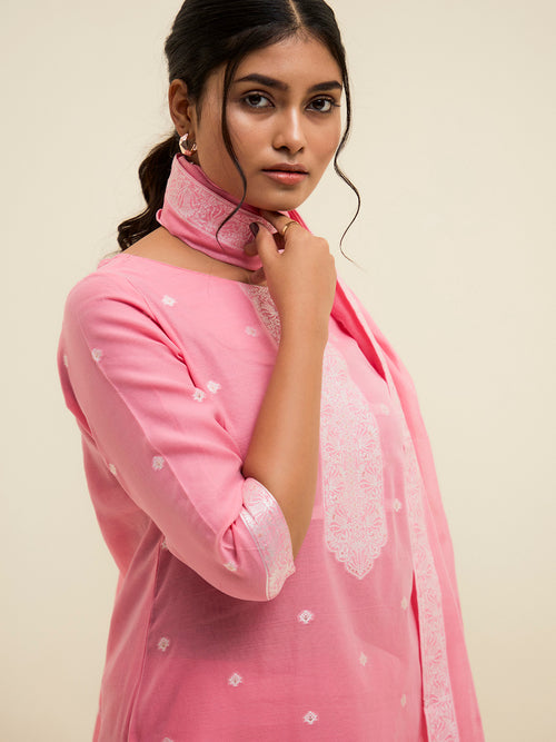 Pink-Chanderi-Jacquard-Floral-Self-Woven-3-Piece-Kurta-Set