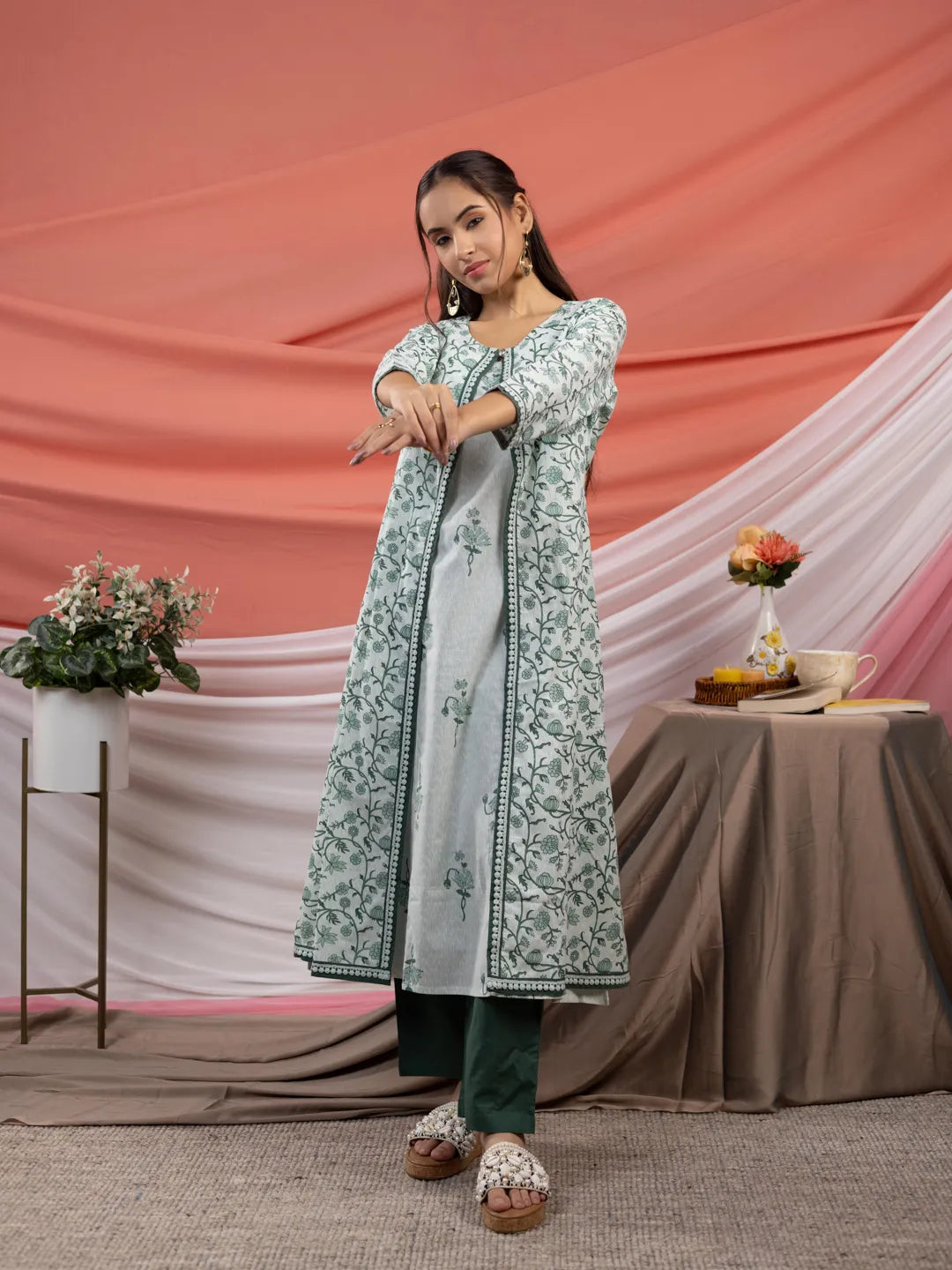 Green-Cotton-Floral-Print-A-Line-Kurta-Sets-With-Jacket