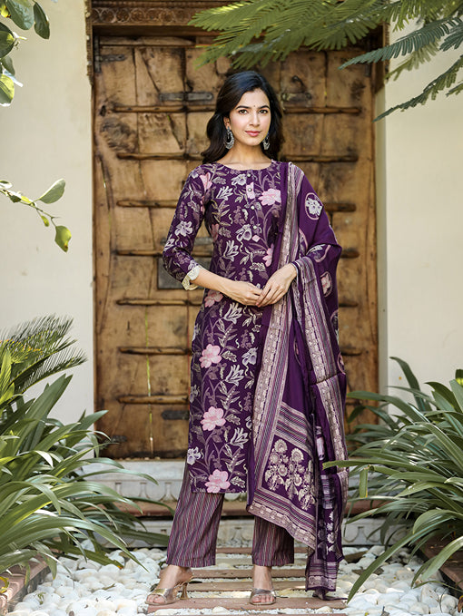 Purple Chanderi Silk Kurta With Harem Pants & Dupatta