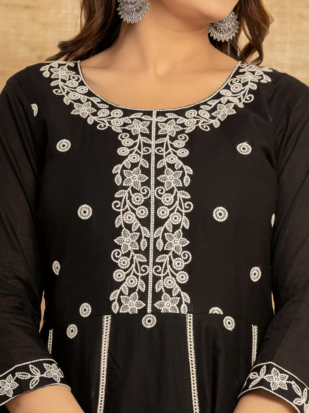 Black-Cotton-Embroidered-3-Piece-Kurta-Set