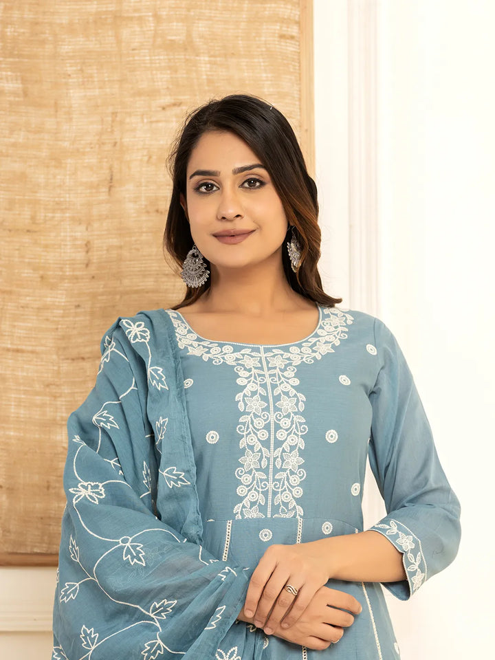 Blue-Cotton-Embroidered-3-Piece-Kurta-Set