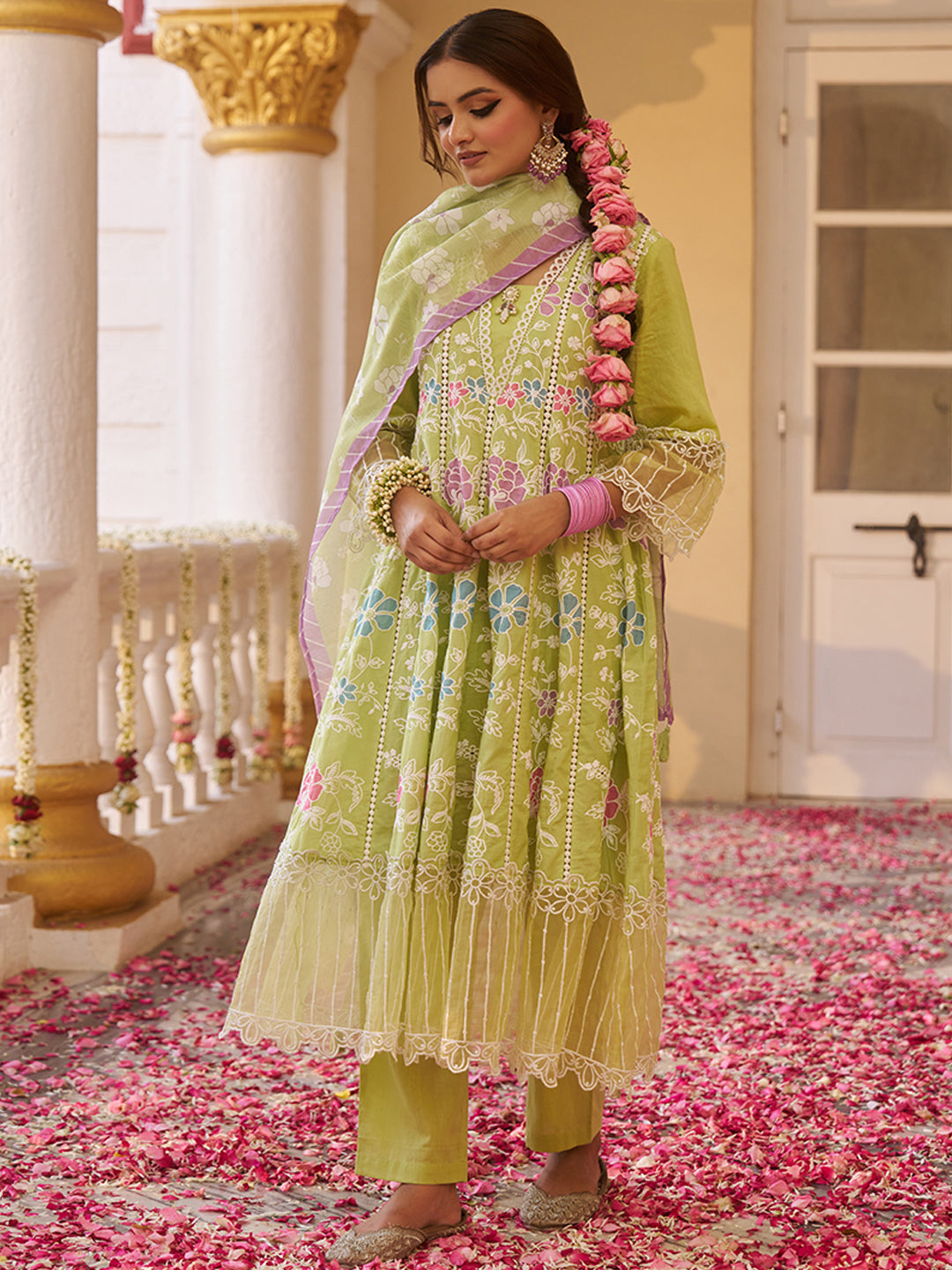 Green-Cotton-Floral-Embroidered-3-Piece-Kurta-Set