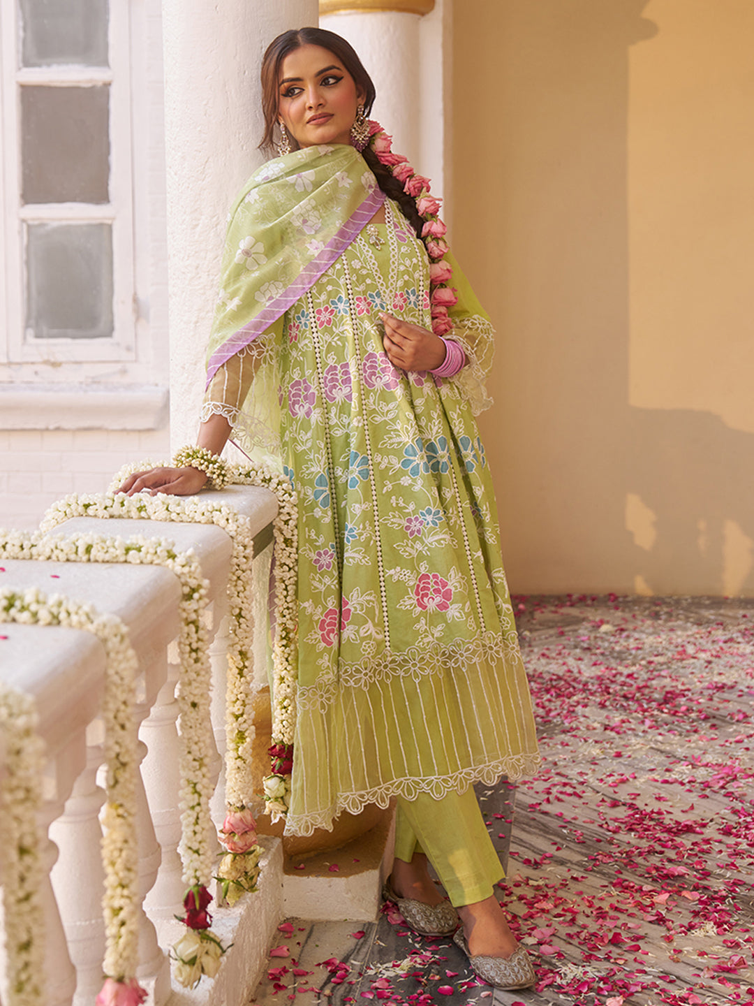 Green-Cotton-Floral-Embroidered-3-Piece-Kurta-Set