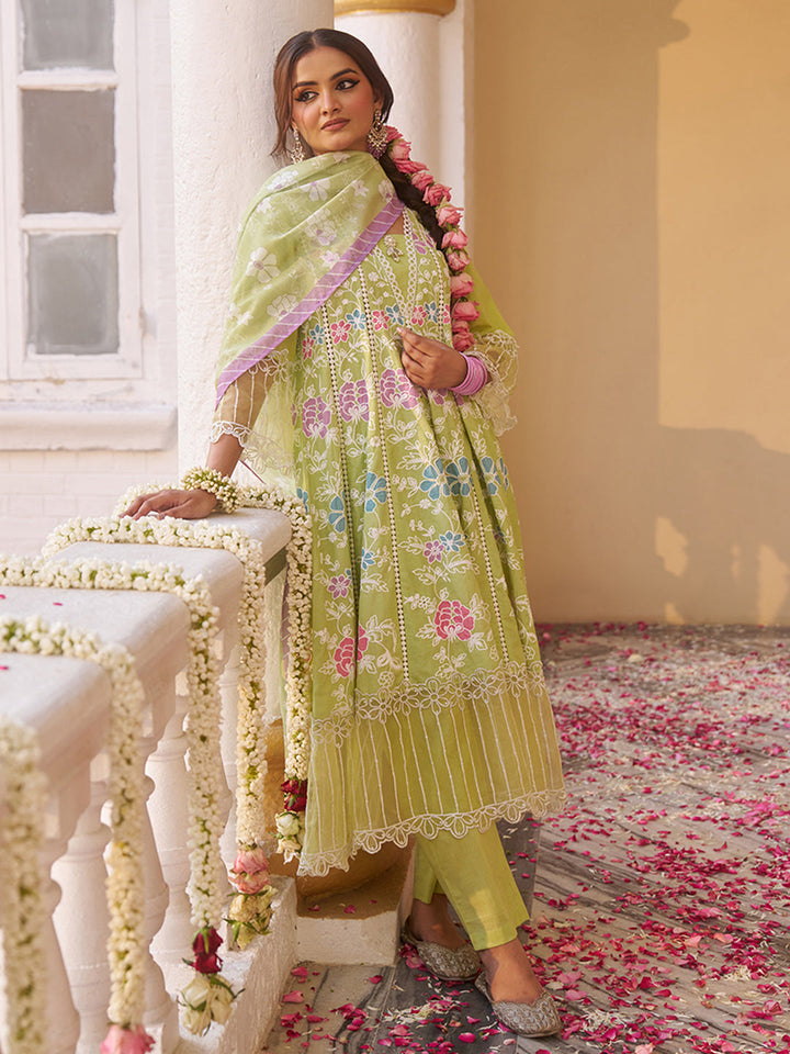 Green-Cotton-Floral-Embroidered-3-Piece-Kurta-Set