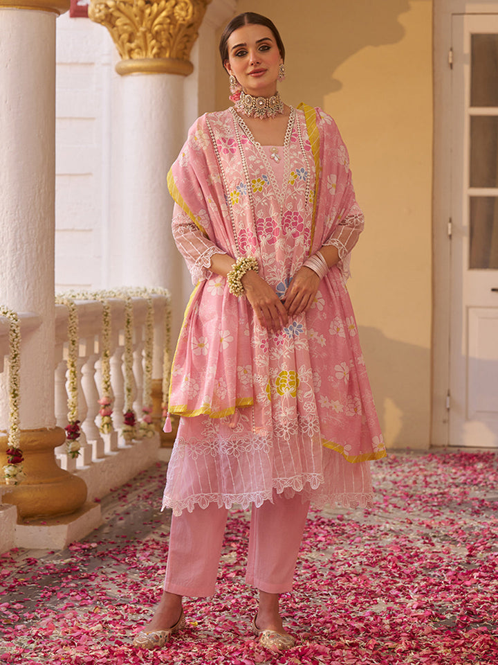 Pink-Cotton-Floral-Embroidered-3-Piece-Kurta-Set