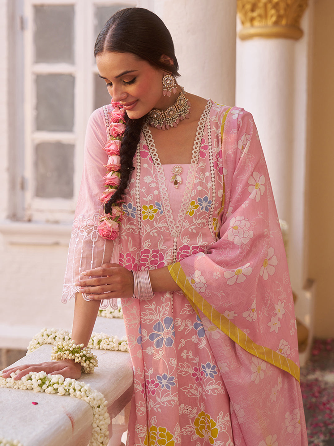 Pink-Cotton-Floral-Embroidered-3-Piece-Kurta-Set