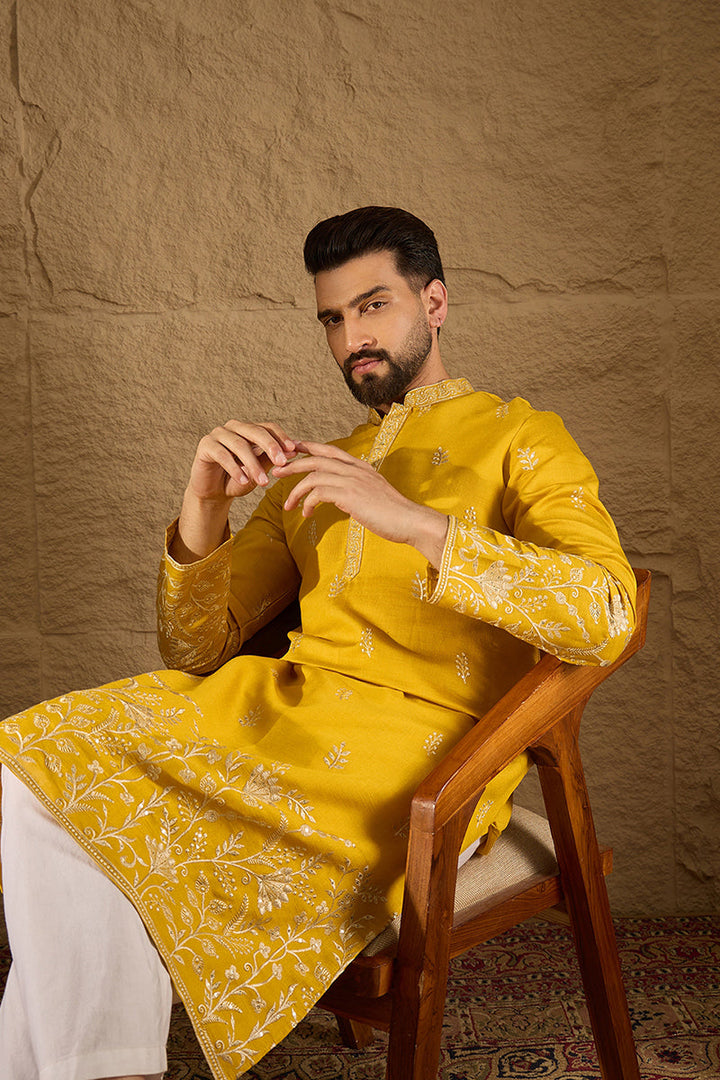 Mens Yellow Vertican Solid Embroidered Straight Kurta