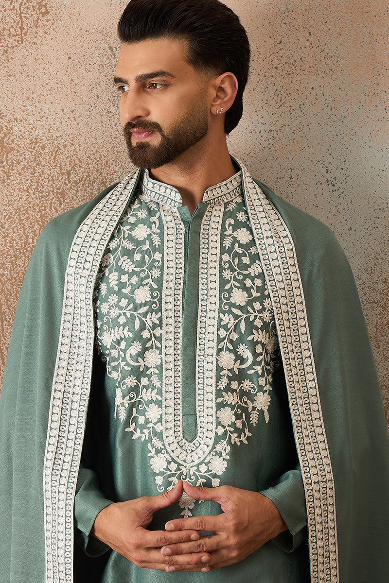 Mens Green Silk Blend Solid Embroidered Kurta With Dupatta