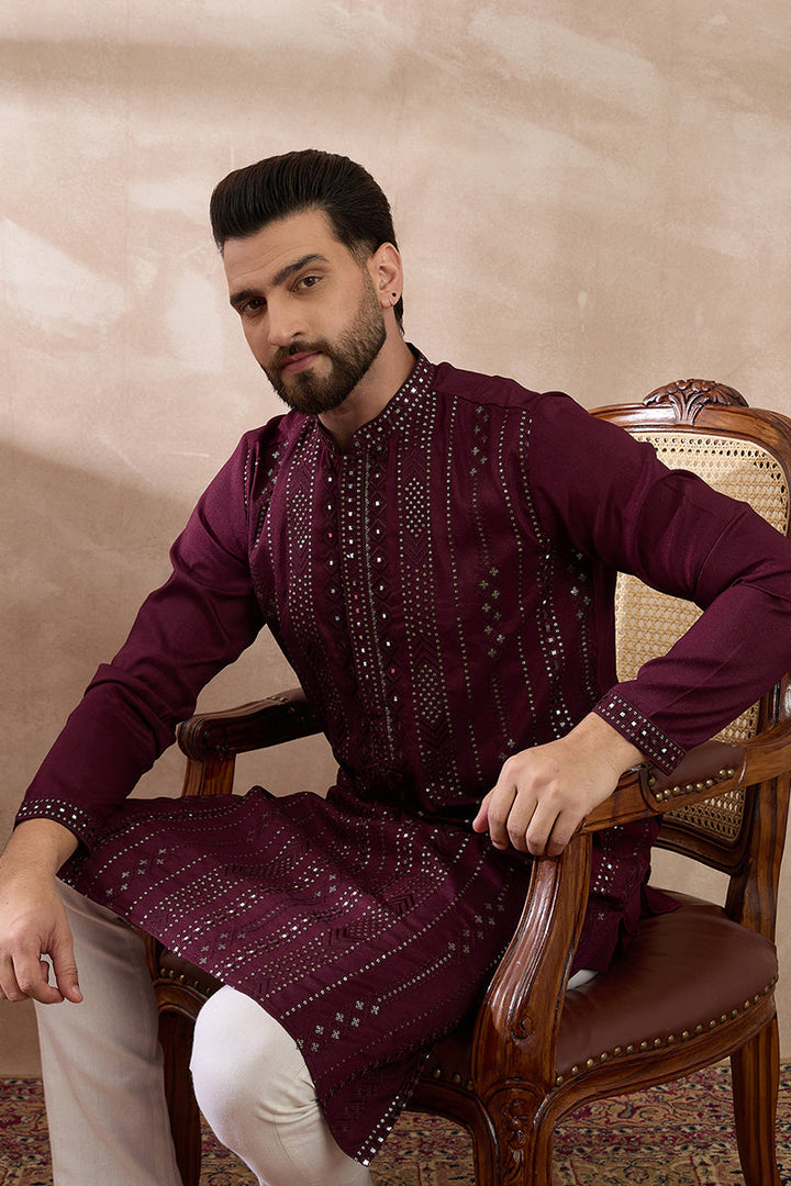 Mens Purple Silk Blend Embroidered Mandarin Collar Straight Kurta With Trouser