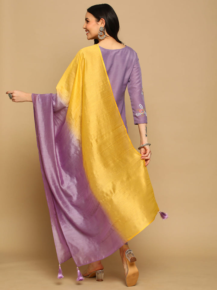 Lilac-Silk-Blend-Embroidered-3-Piece-Kurta-Set