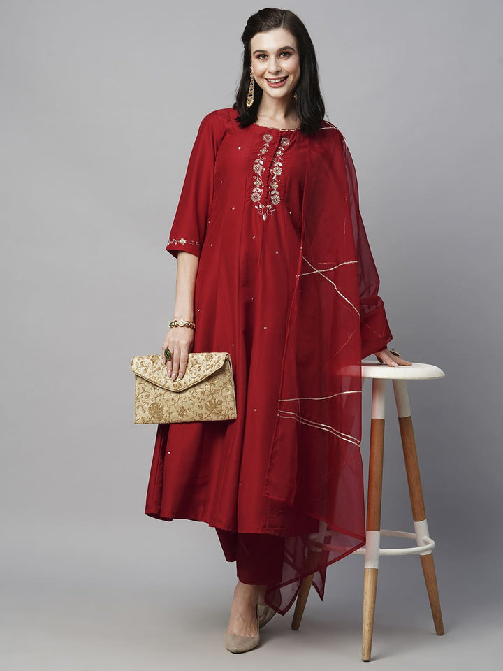 Maroon-Red-Silk-Blend-Zari-Embroidered-3-Piece-Kurta-Set