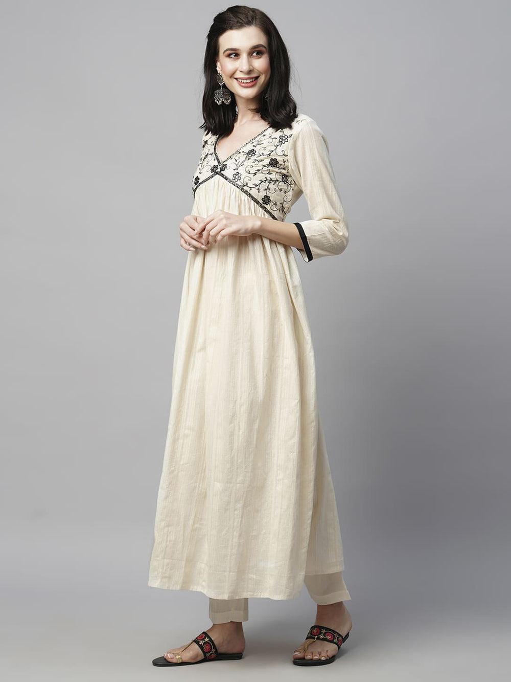 Cream-Pure-Cotton-Floral-Yoke-Design-3-Piece-Kurta-Set
