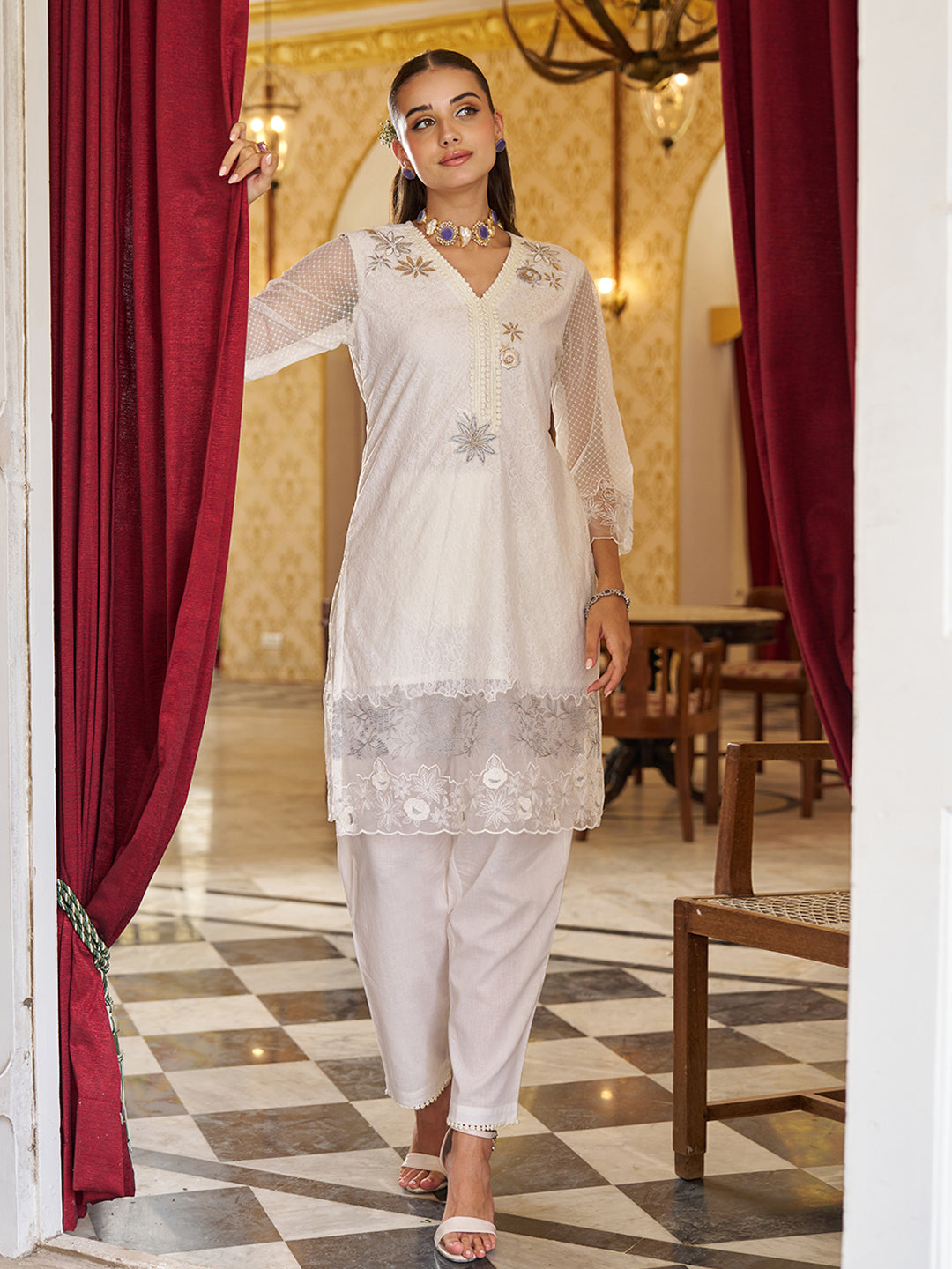 White-Raschel-Knit-Floral-2-Piece-Kurta-Set