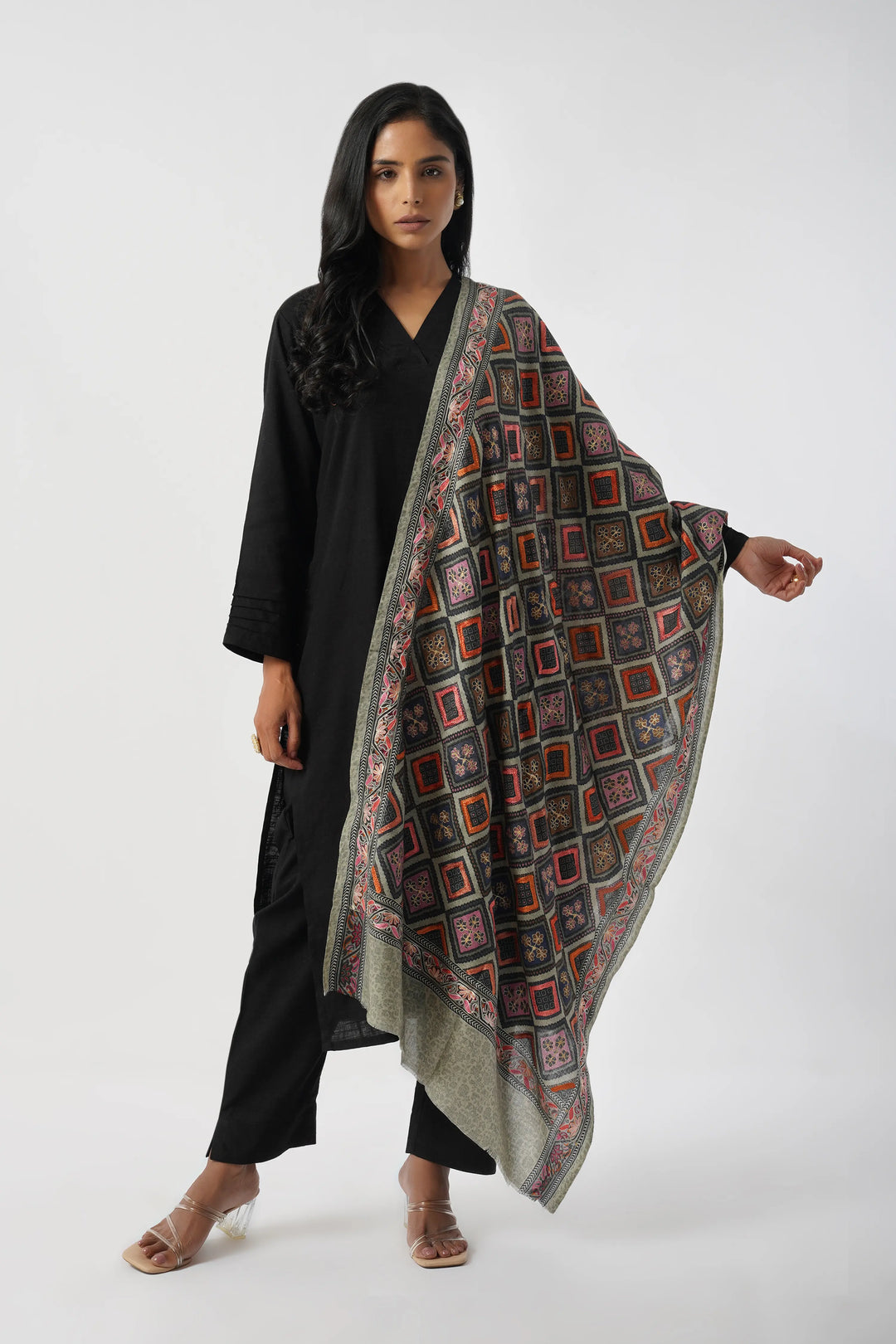 Multicolor Pure Wool Fine-Needle Embroidered Winter Stole