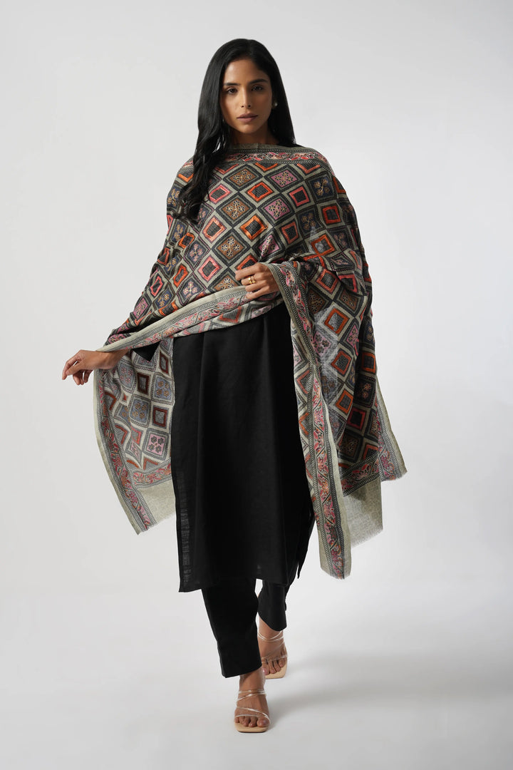 Multicolor Pure Wool Fine-Needle Embroidered Winter Stole