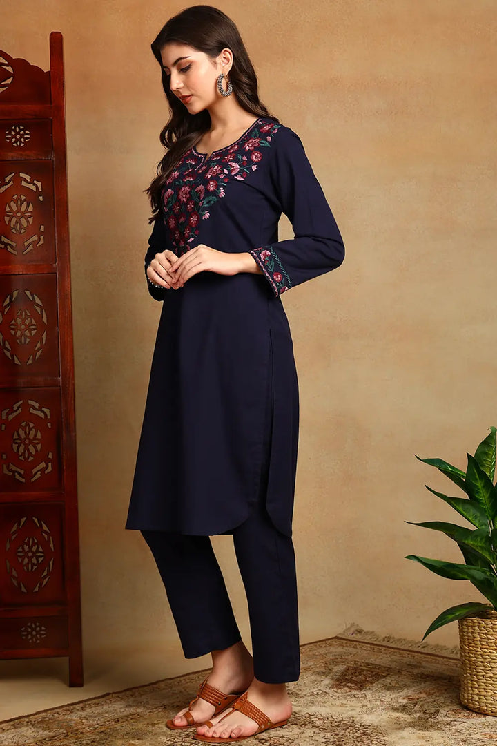 Navy-Blue-Embroidered-Flax-Linen-Kurta