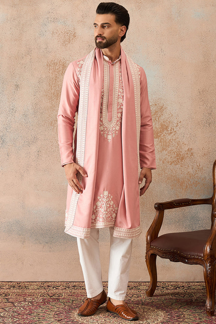 Mens Peach Silk Blend Solid Embroidered Kurta With Dupatta