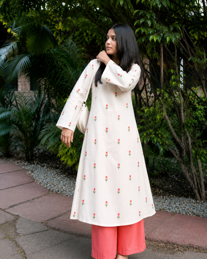 Women Floral Printed Kurta & Coral Palazzo Set