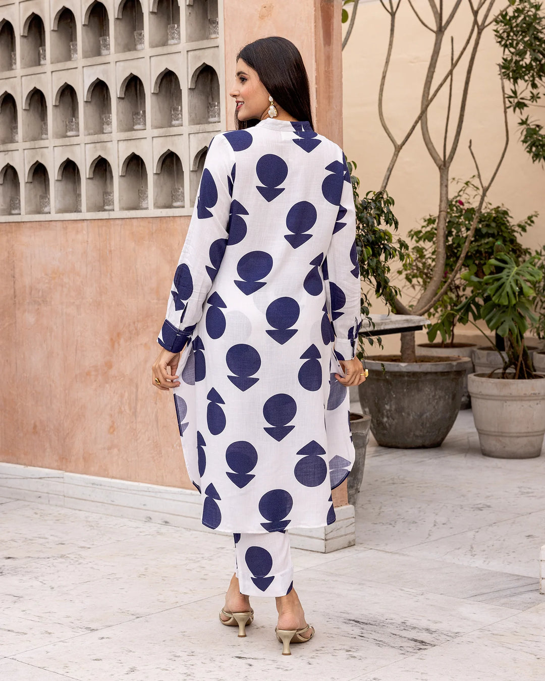 Off-White-Rayon-Polka-Print-2-Piece-Kurta-Set