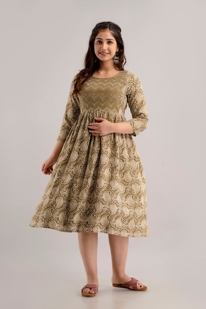 Mehendi Green Rayon Paisley Print Maternity Dress