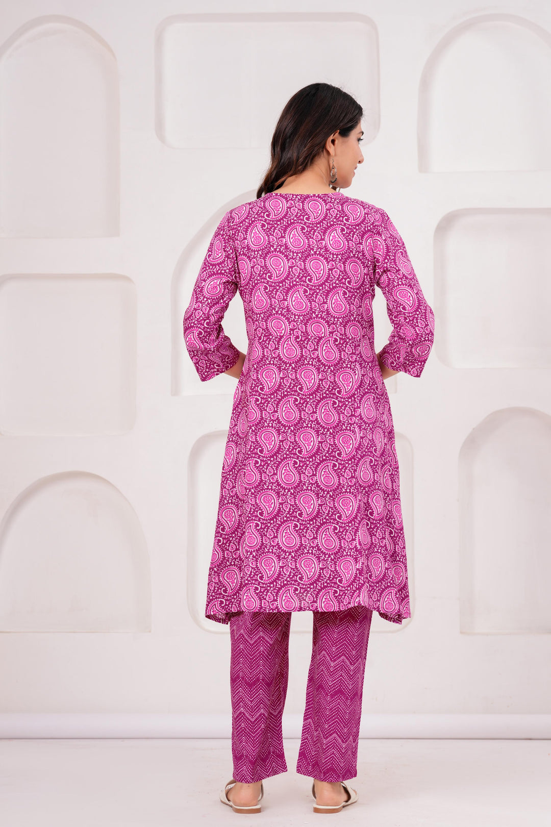 Pink Paisely Printed Maternity Kurta and Pant set