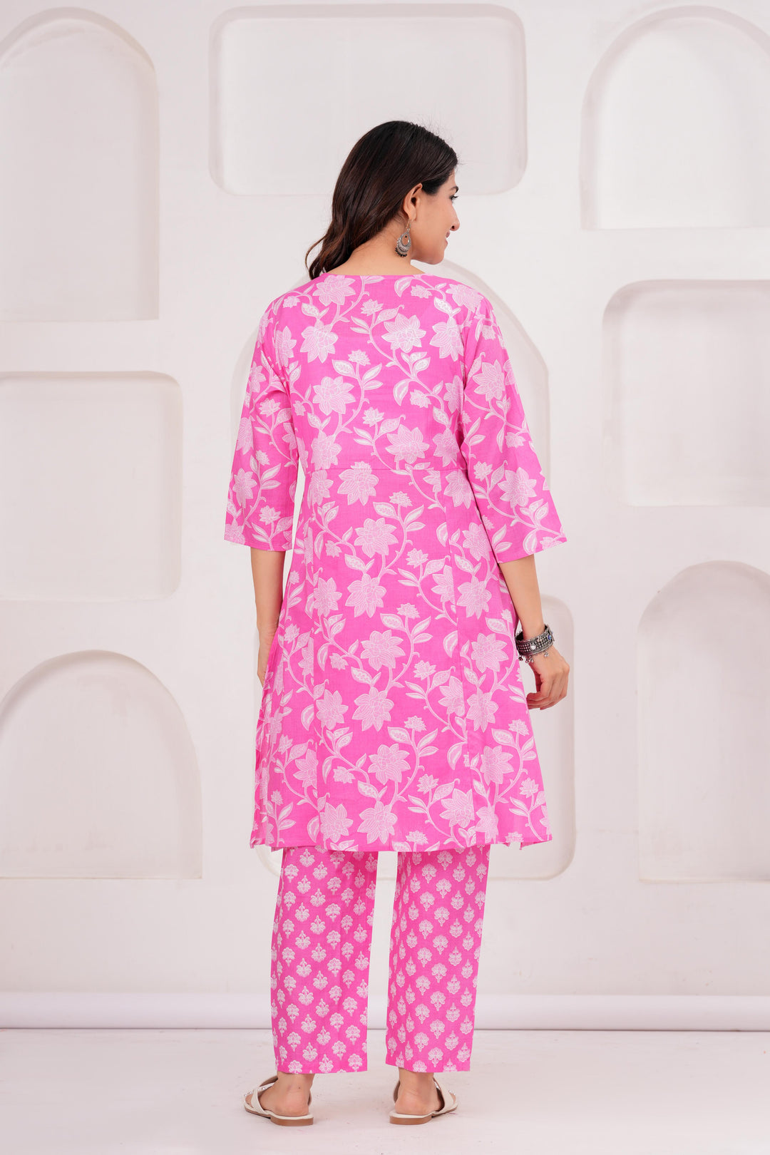 Pink FloralPrinted Maternity Kurta and Pant set