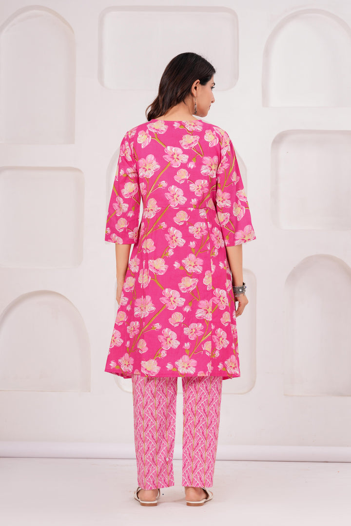 Pink FloralPrinted Maternity Kurta and Pant set