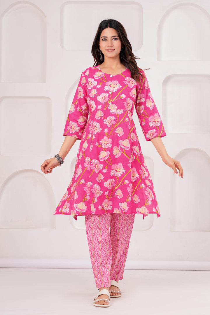 Pink FloralPrinted Maternity Kurta and Pant set