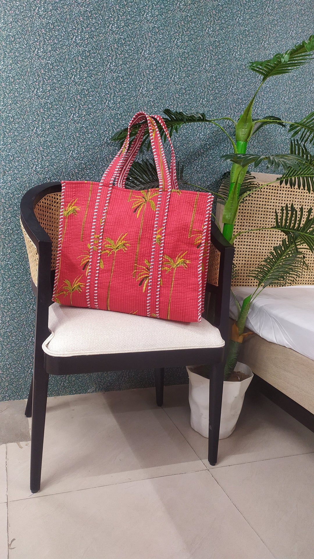 Red-Jute-Handblock-Printed-Quilted-Tote-Bag-Without-Zip