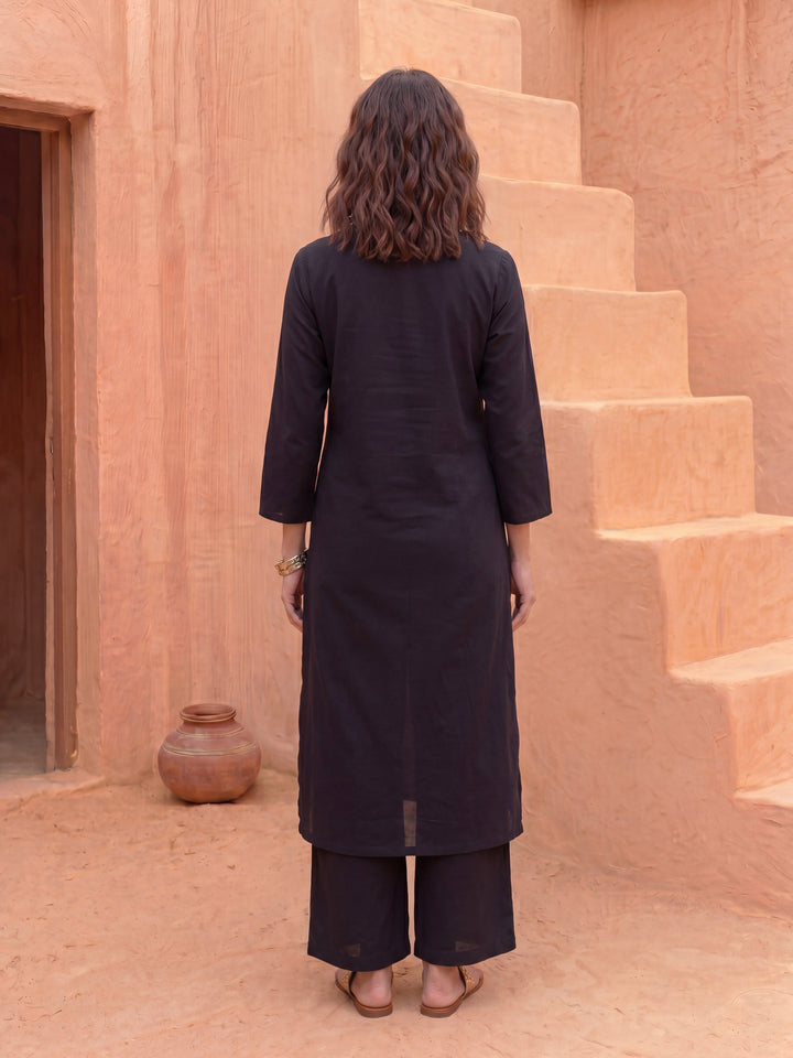 THE SHADOW CHECKMATE KURTA SET
