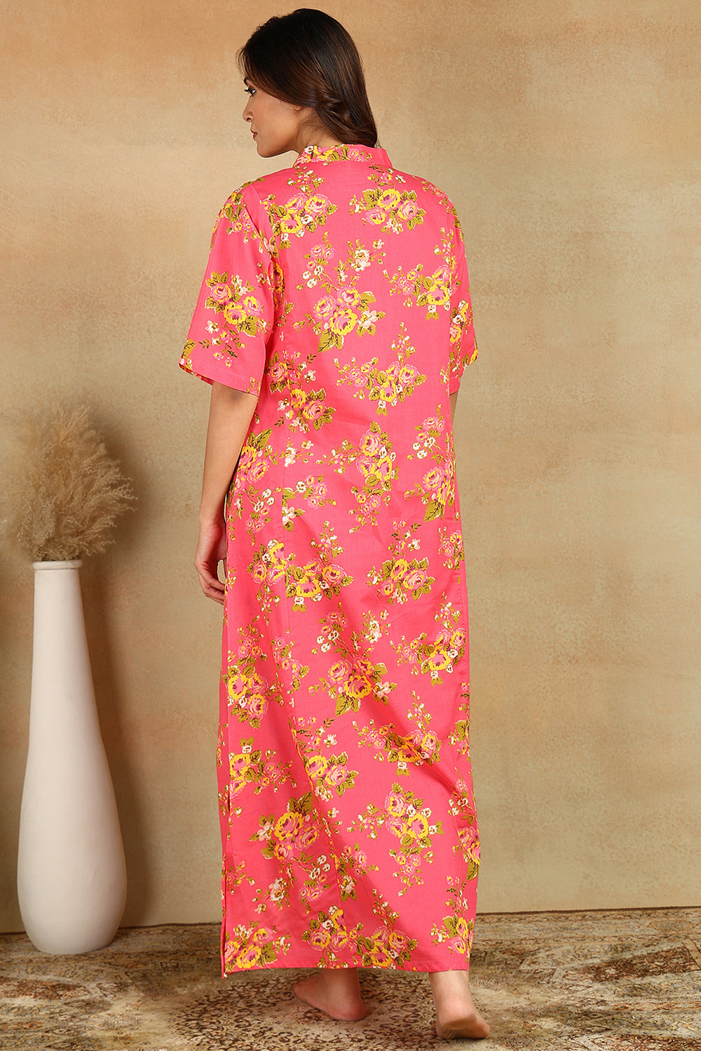 Crimson-Cotton-Floral-Motifs-Printed-Kaftan