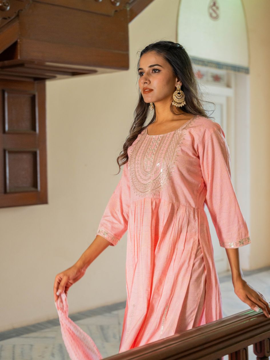 Pink-Silk-Blend-Khari-Printed-3-Piece-Kurta-Set