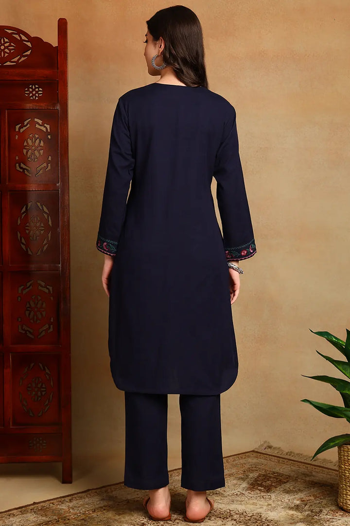 Navy-Blue-Embroidered-Flax-Linen-Kurta