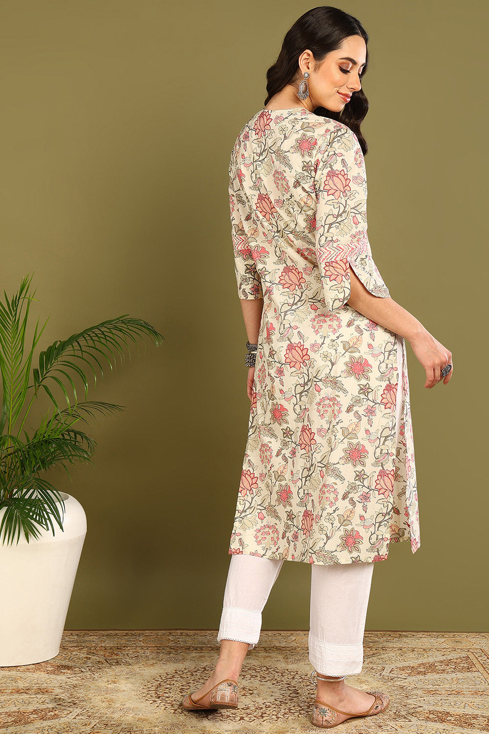 Crimson-Cotton-Sanganeri-Straight-Kurta