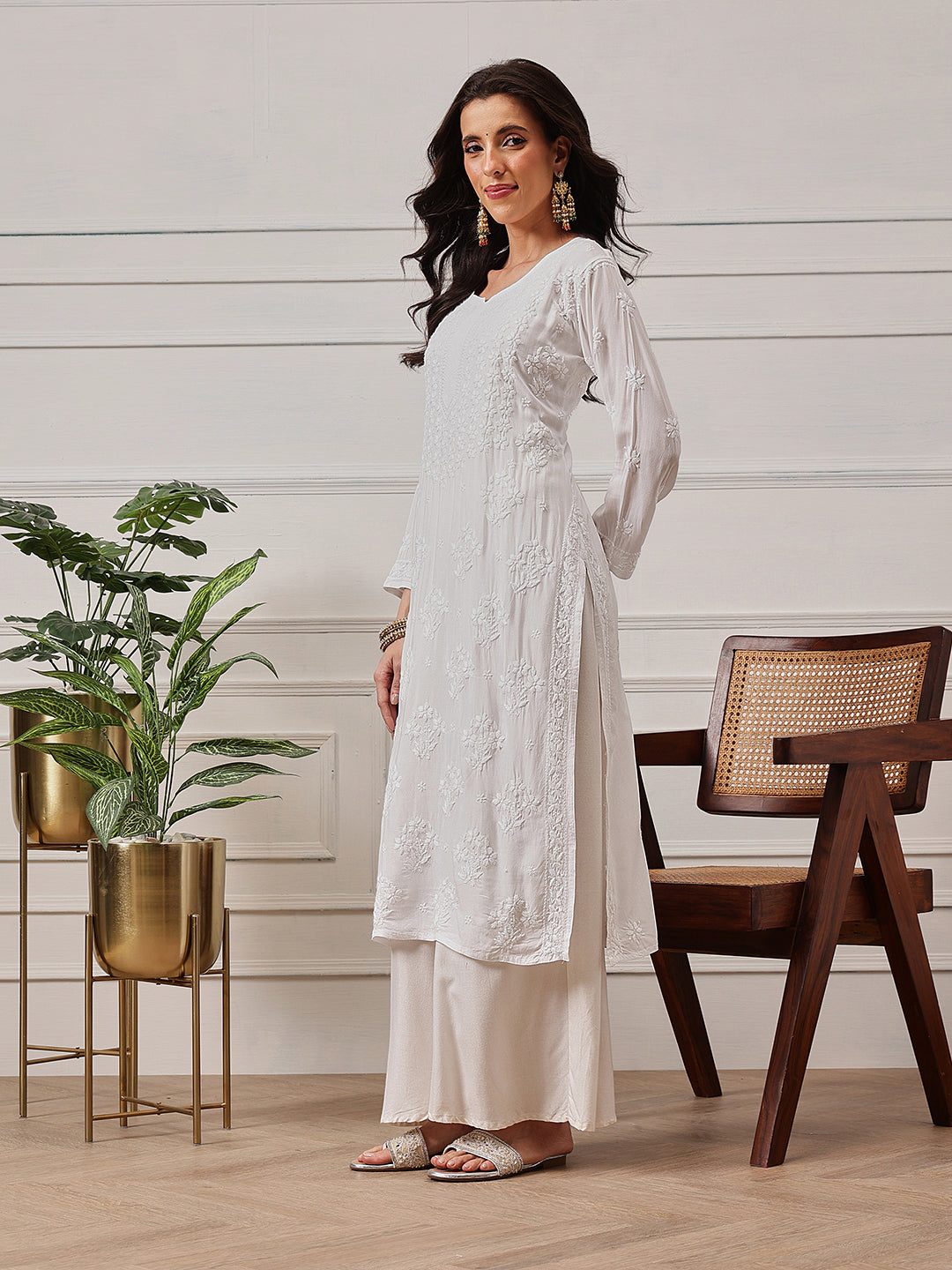 Hand Embroidered Lucknowi Chikankari  White Cotton Kurta