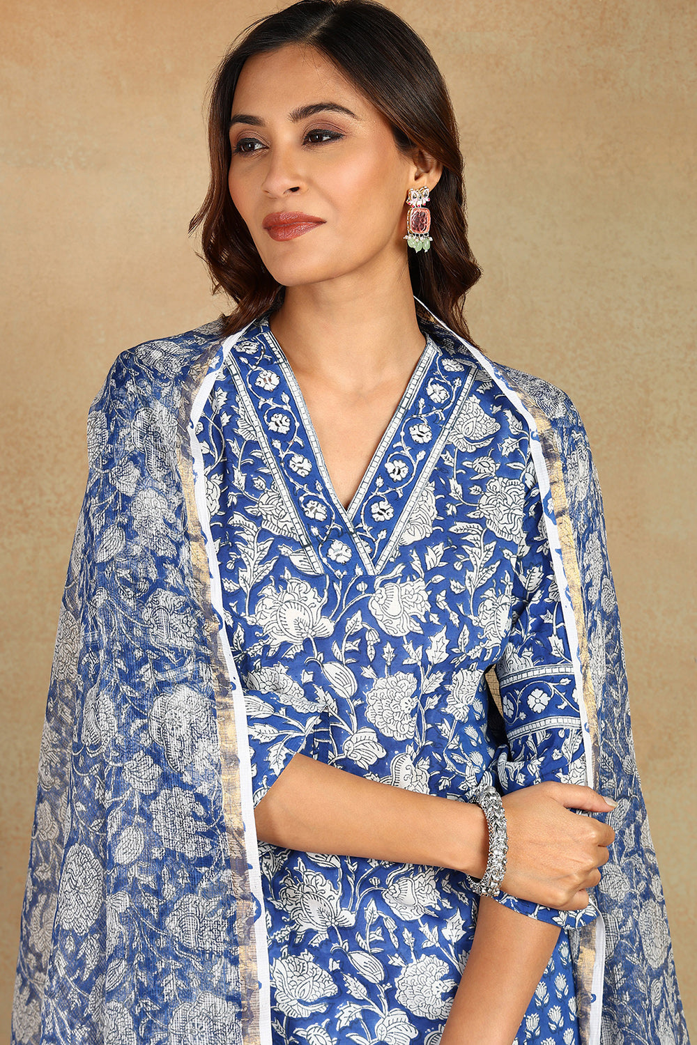 Blue-&-White-Cotton-Hand-Block-Print-Straight-Bagru-Kurta