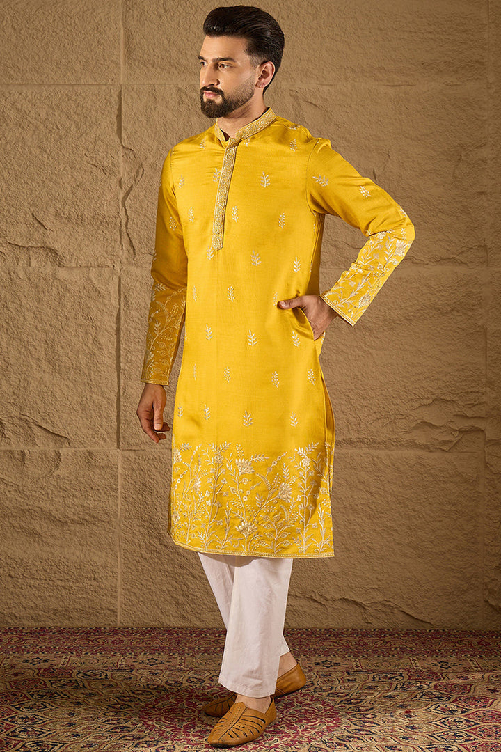 Mens Yellow Vertican Solid Embroidered Straight Kurta