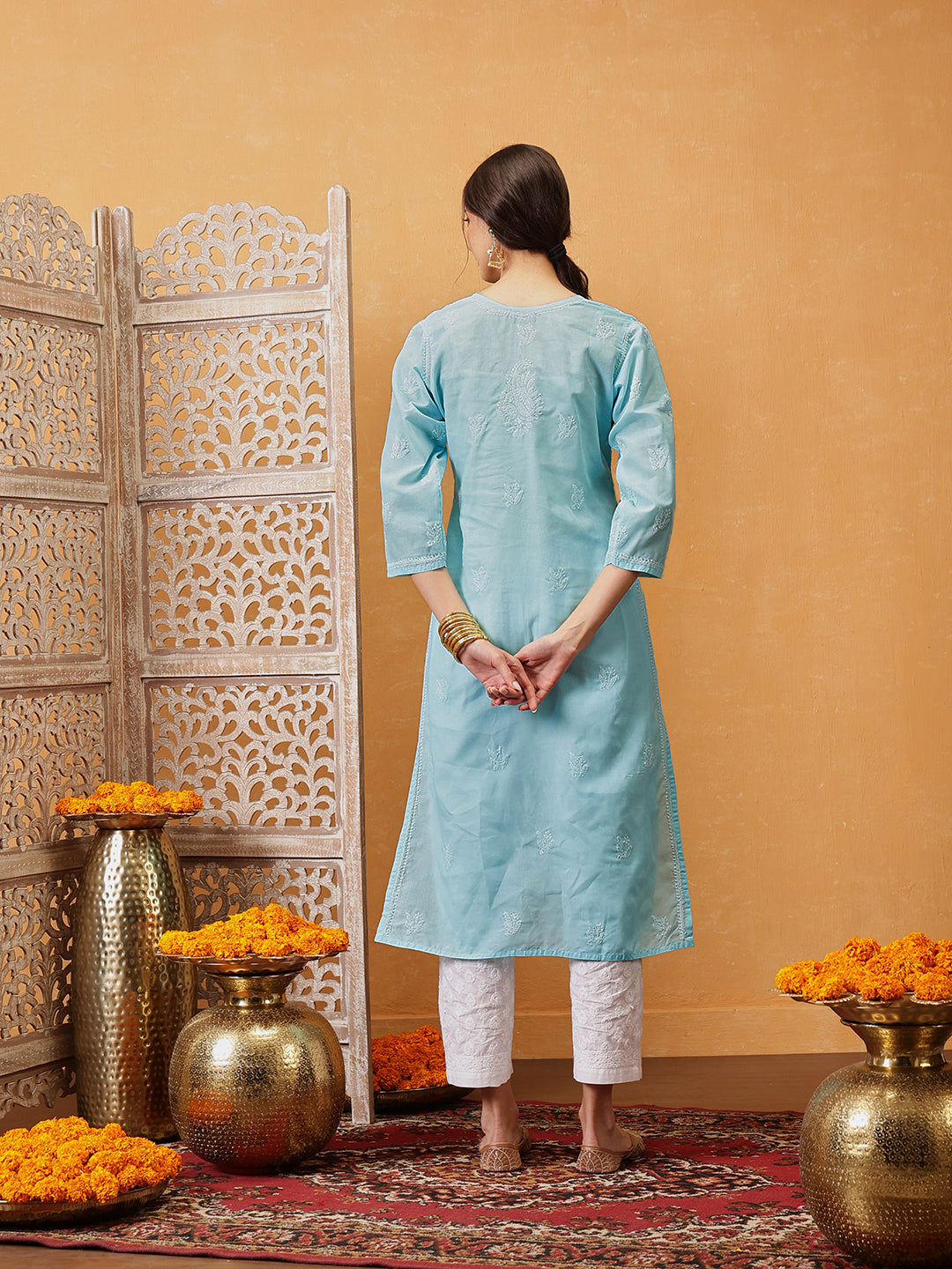 Blue Hand Embroidered Chikankari Kurta
