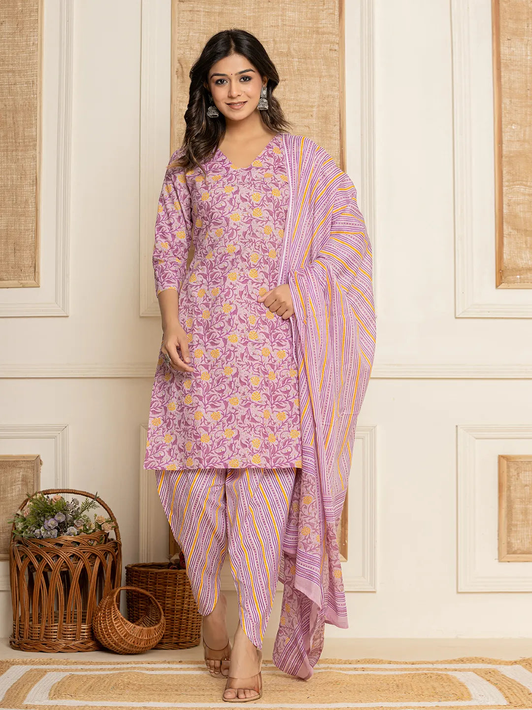 Lavander-Cotton-Floral-Print-Straight-Style-3-Piece-Kurta-Set