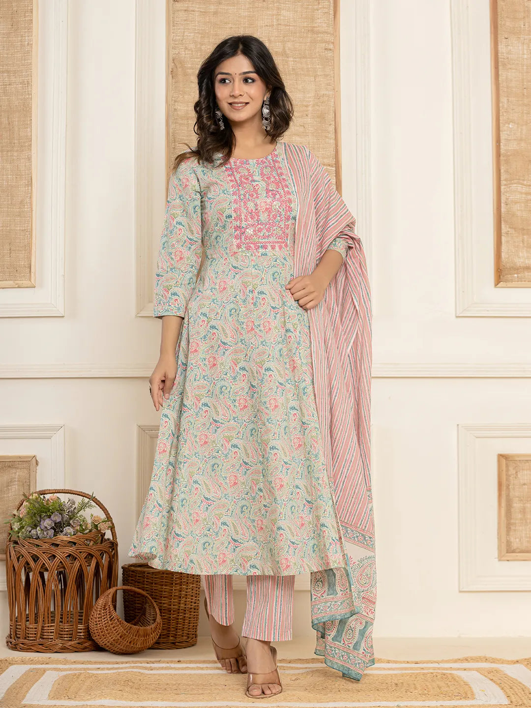 Pink-Cotton-Thread-Work-Paisley-Embroidered-Anarkali-Set