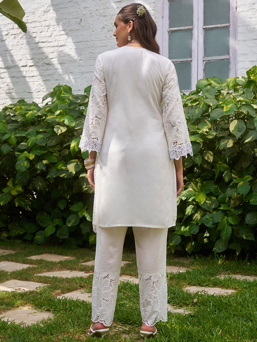 Cream-Cotton-Floral-Schiffli-2-Piece-Kurta-Set