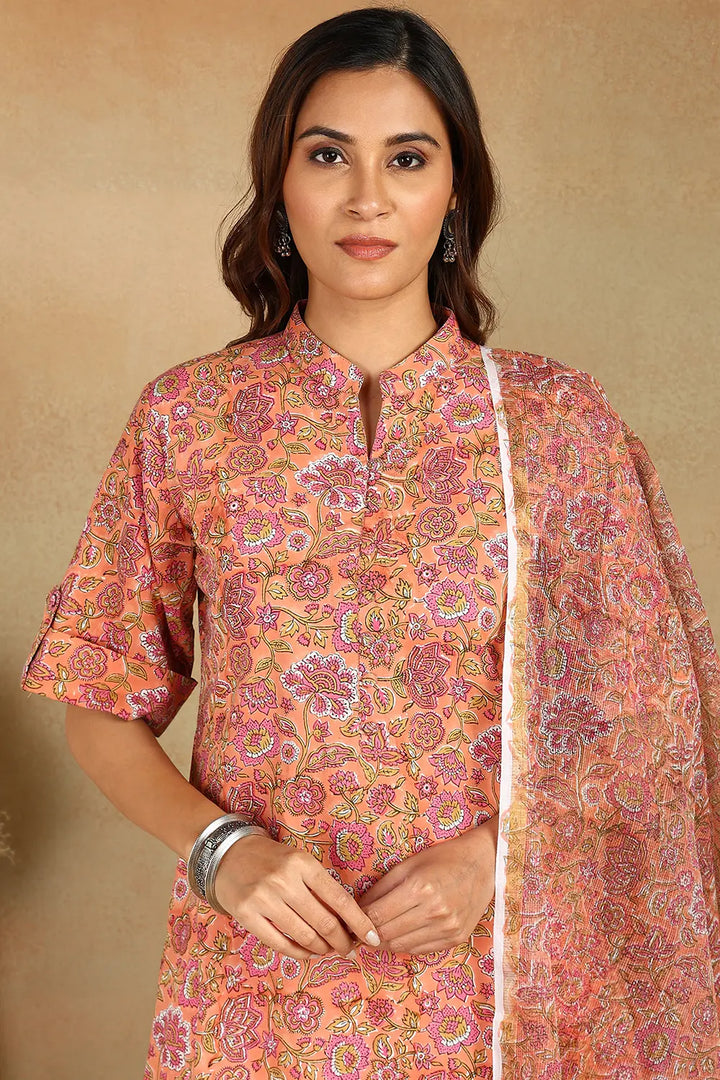 Crimson-Cotton-Hand-Block-Printed-Half-Sleeves-Kurta