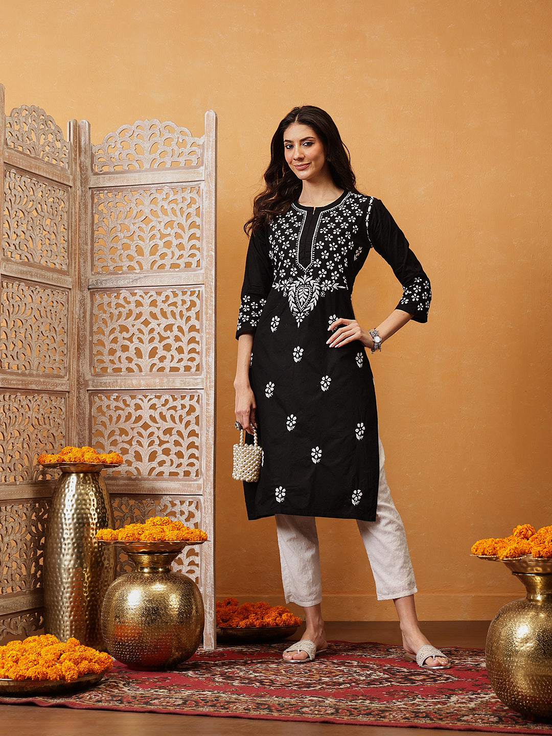 Hand Embroidered Lucknowi Chikankari Black Cotton Kurta