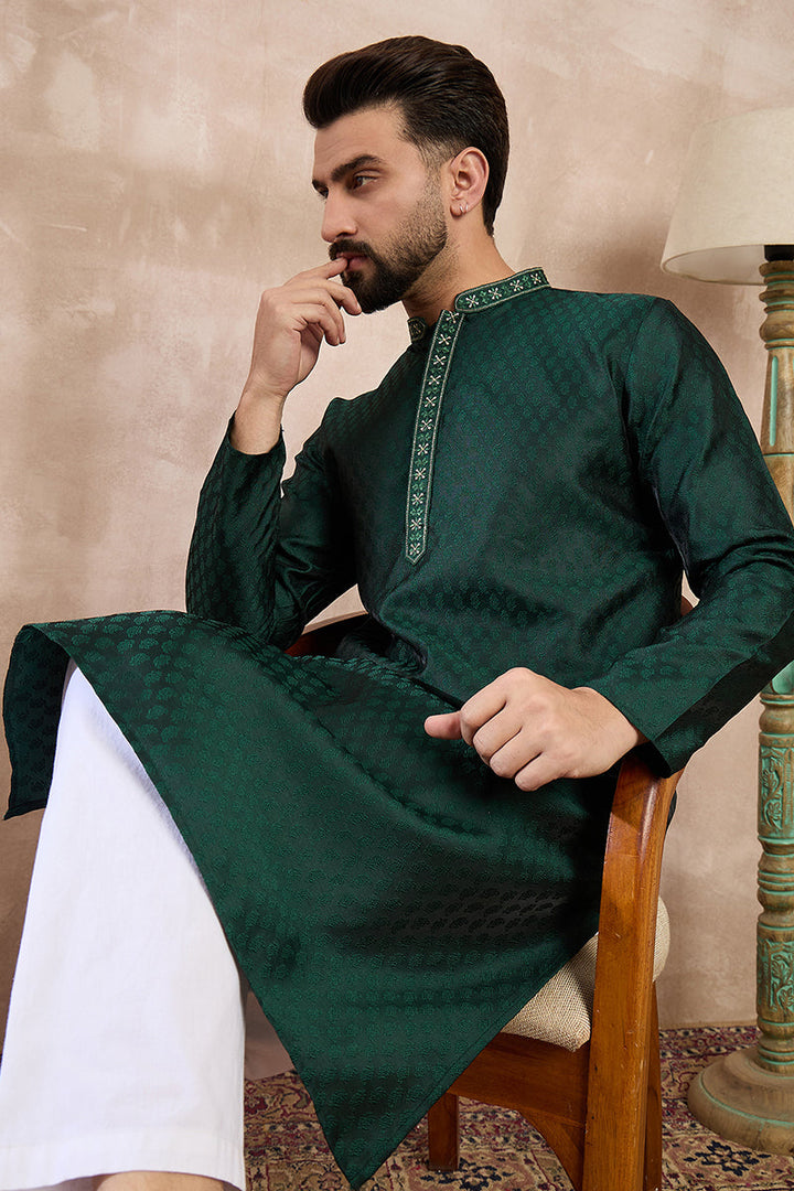 Mens Green Silk Blend Solid Woven Design Straight Kurta