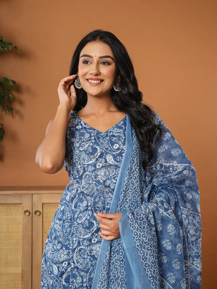 Blue-Cotton-Floral-Printed-Strappy-3-Piece-Kurta-Set