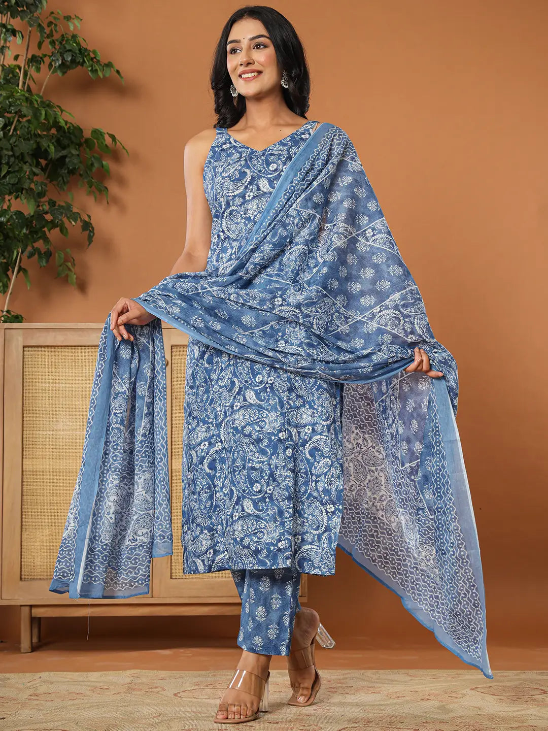 Blue-Cotton-Floral-Printed-Strappy-3-Piece-Kurta-Set